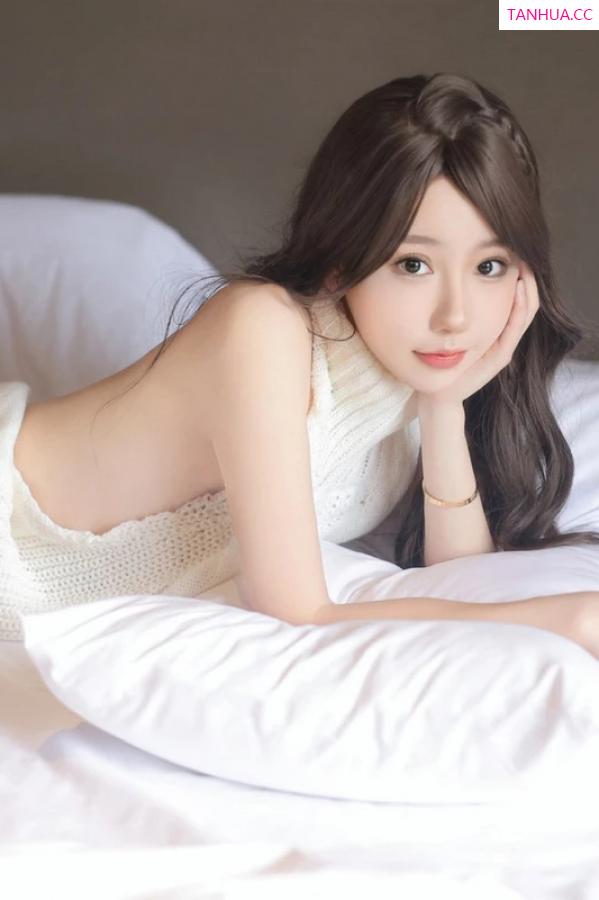   [XiuRen]高清写真图 2024.04.26 No.8459 桃妖夭 性感美臀第82张图片